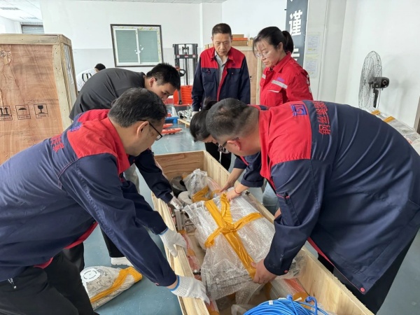 破暑前行，全員沖刺，鑄就泰斯特新速度！